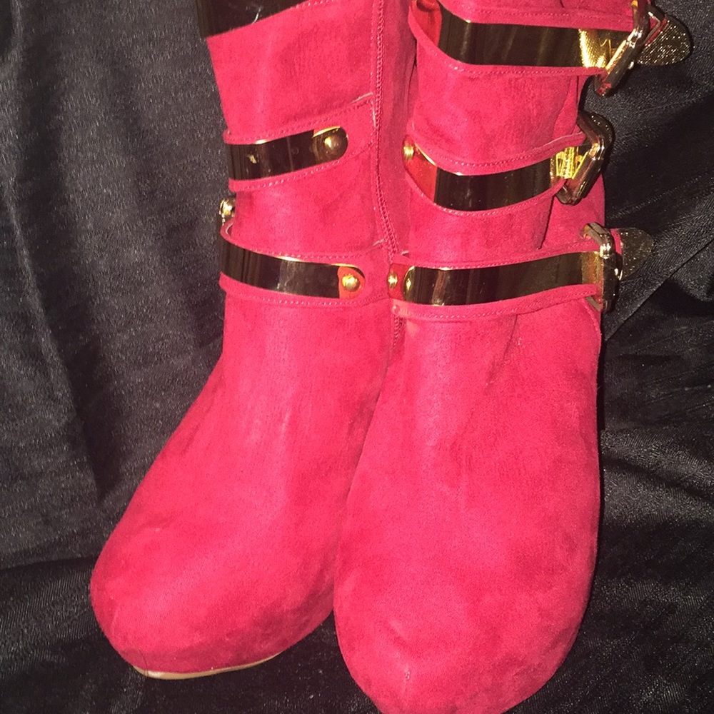 Red platform boots - Picture 2 of 2